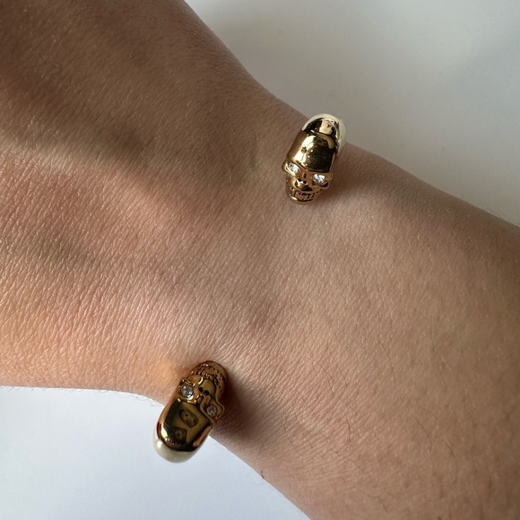 Juicy Couture Scull Cuff - Picture 1 of 3